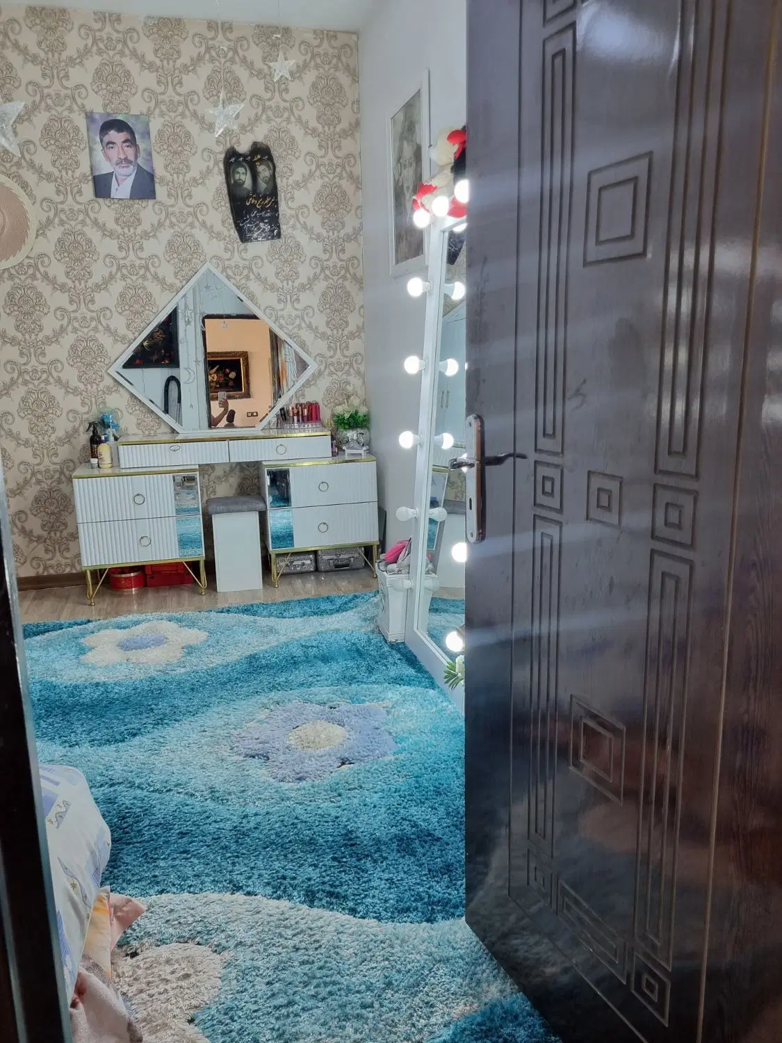 اپارتمان ۷۵ متری دارای نورگیر