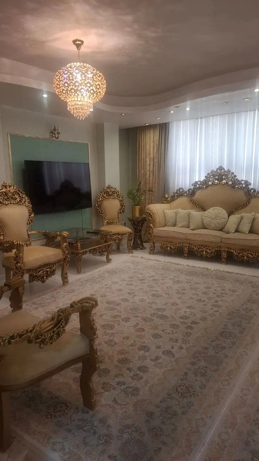 آپارتمان دو خوابه