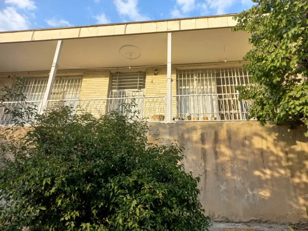 فروش خانه ویلایی با سند تکبرگ