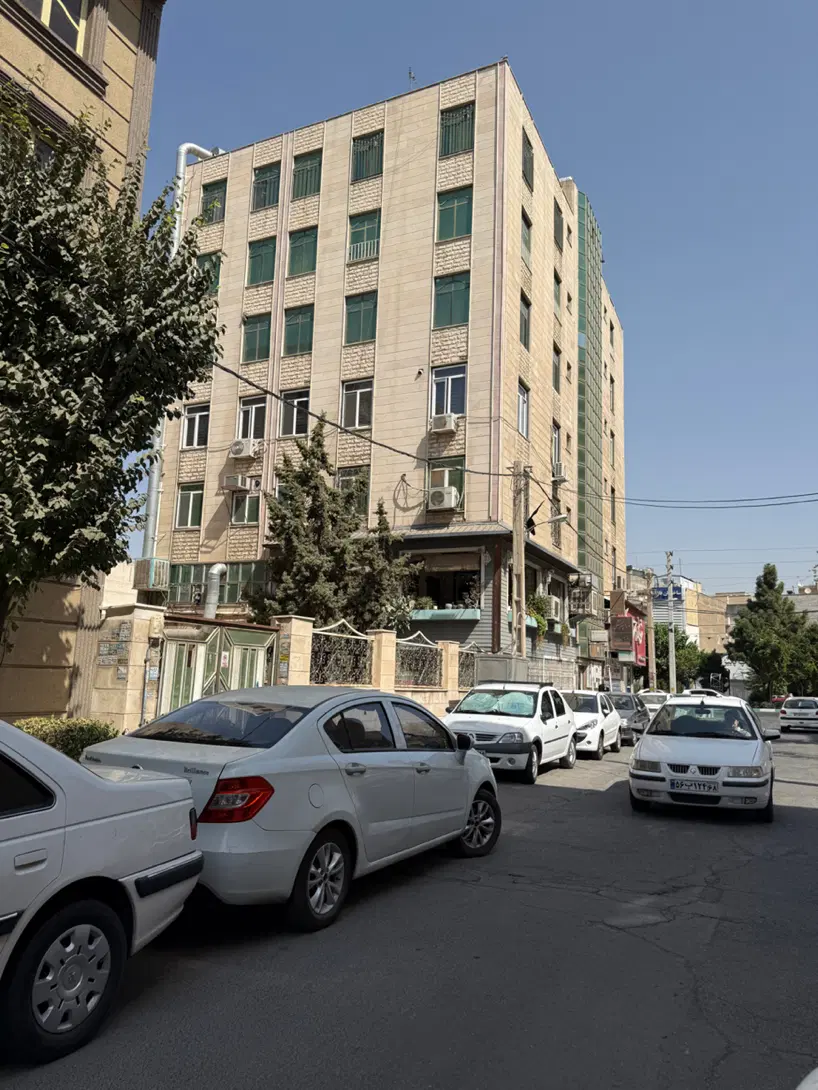 آپارتمان ادارای مسکونی