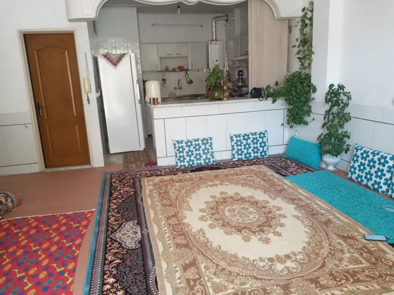 اجاره واحد ۷۰ متری