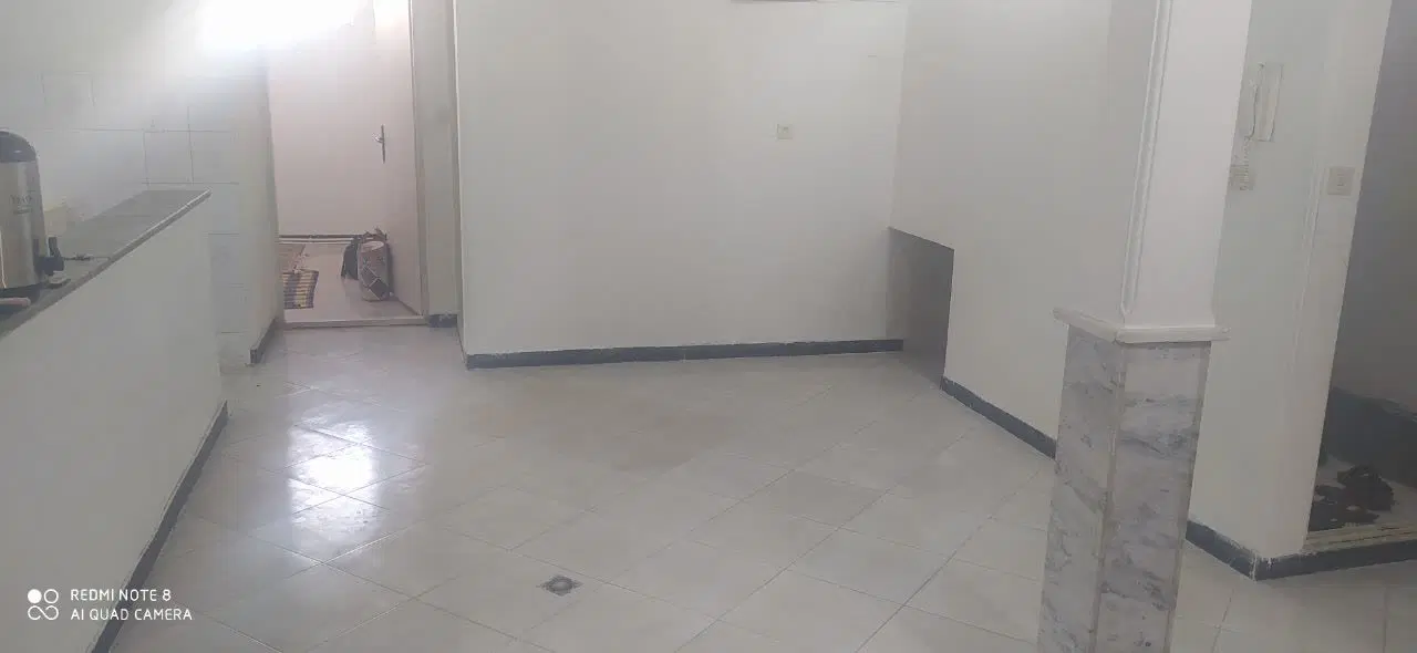 زیرزمین دربست ۱۰۰ متری سپاه ۱