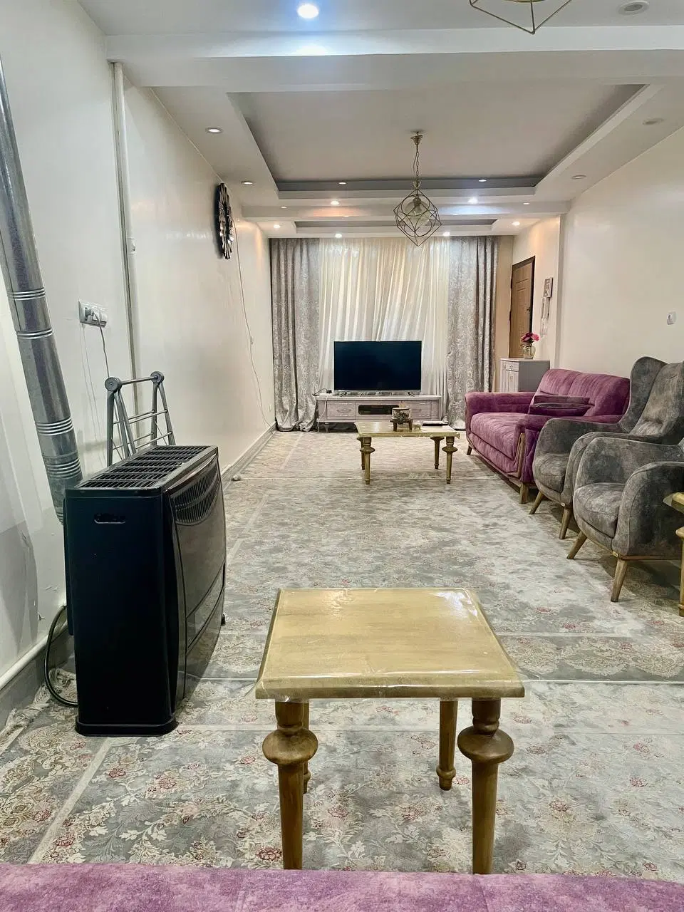 خانه ی ویلایی دو طبقه