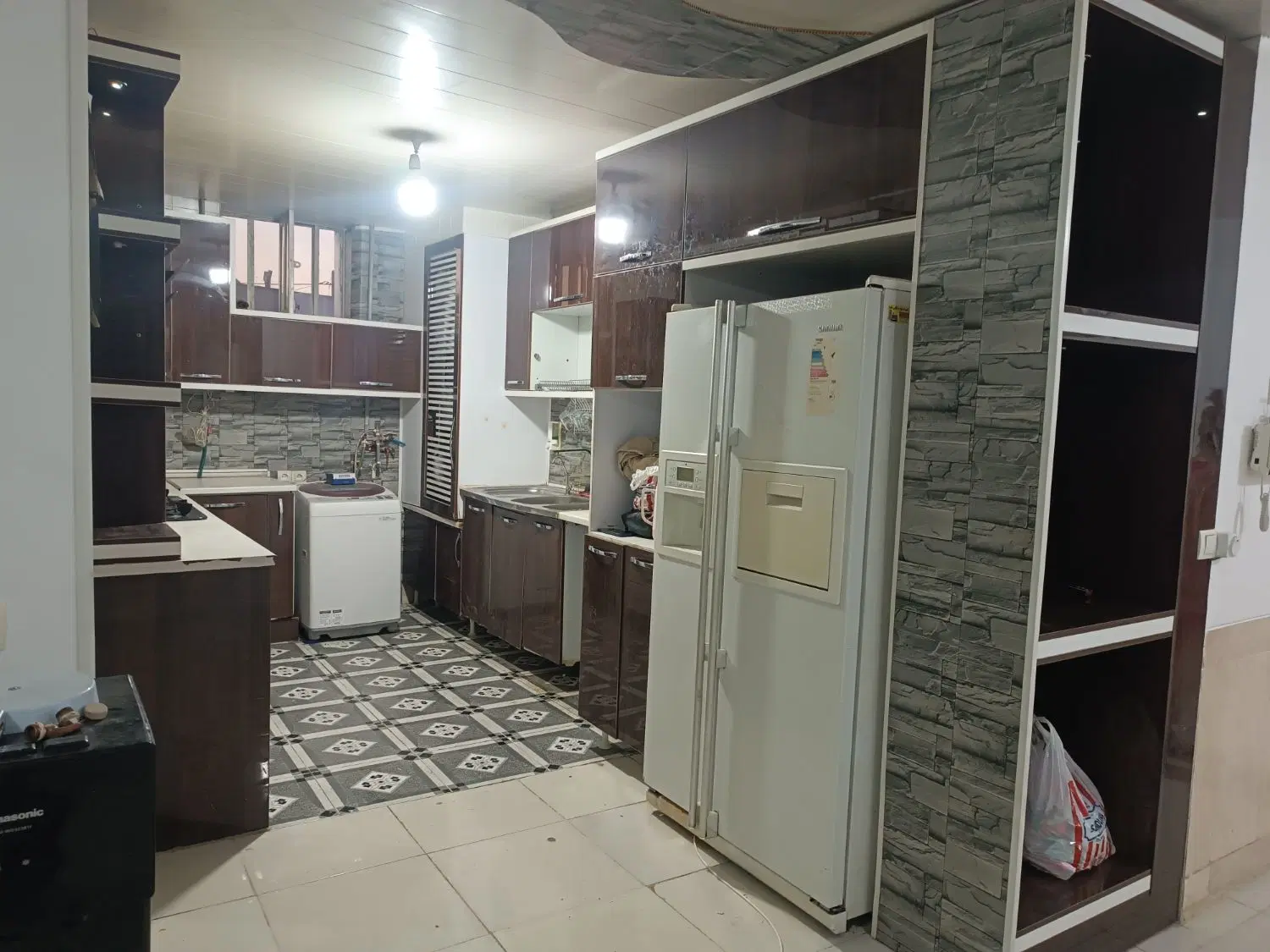 فروش  منزل ویلایی ۴خوابه در خ گلستان جنوبی
