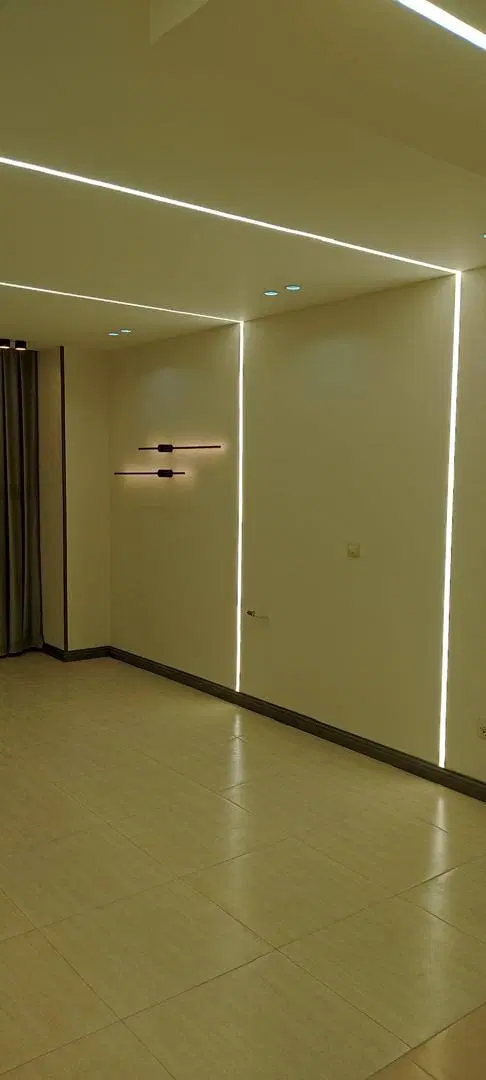 آپارتمان لوکس دوخواب صدرا مسکن مهر