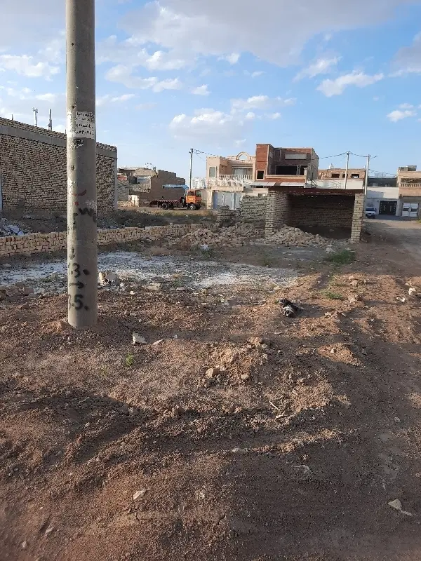 زمین مسکونی آماده ساخت