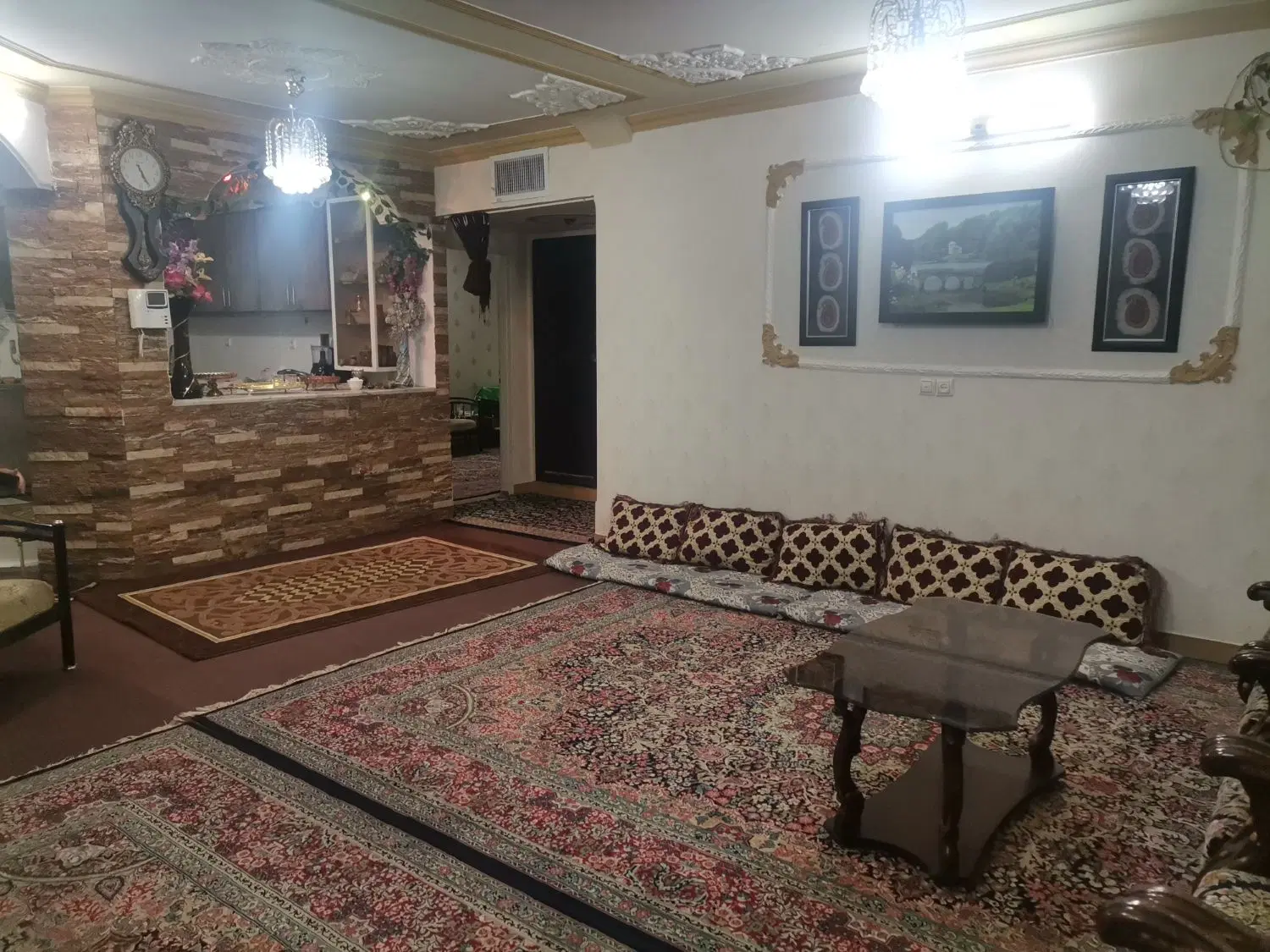 آپارتمان 100 متری الهیه خیابان خالداری