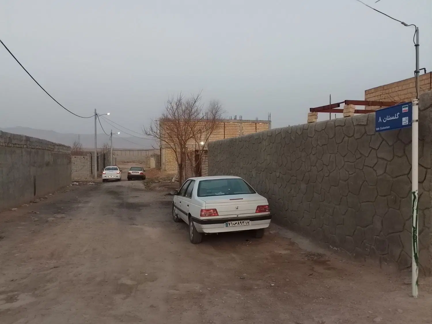 ۱۵۰ مترزمینی مسکونی
