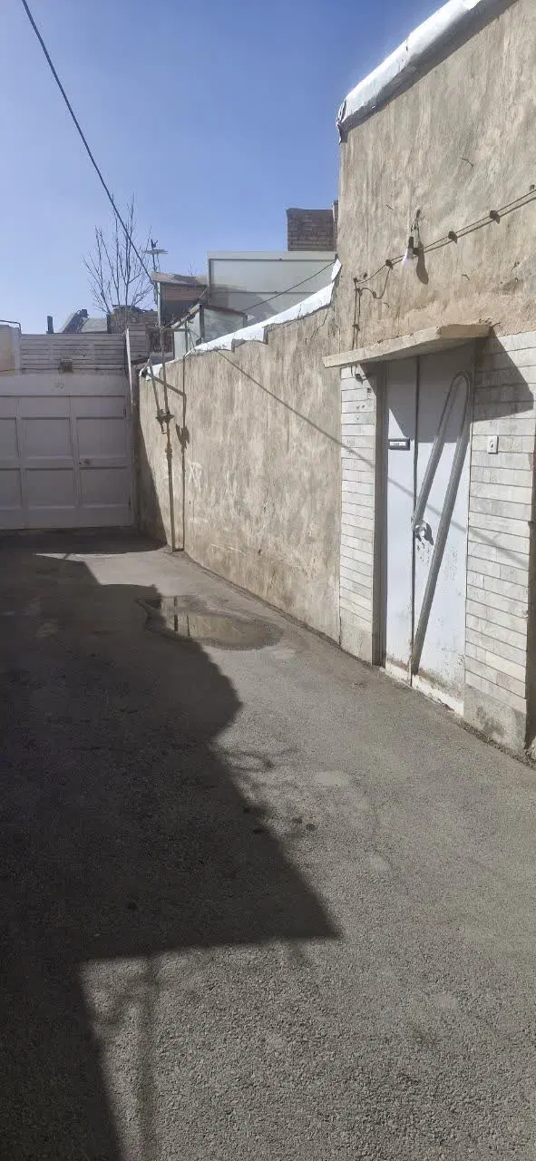 فروش خانه قدیمی به متراژ ۱۳۶ متر مربع