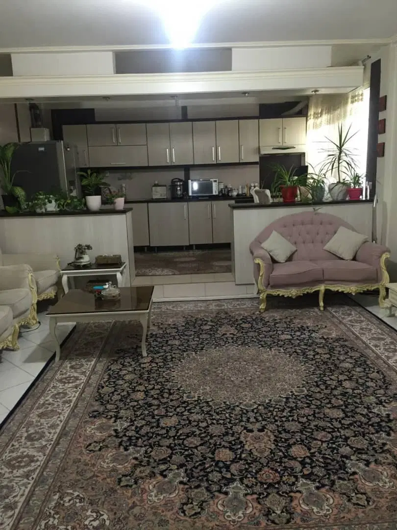 ۶۰ متر دوخواب خیابان امیرقلی پارکینگدار