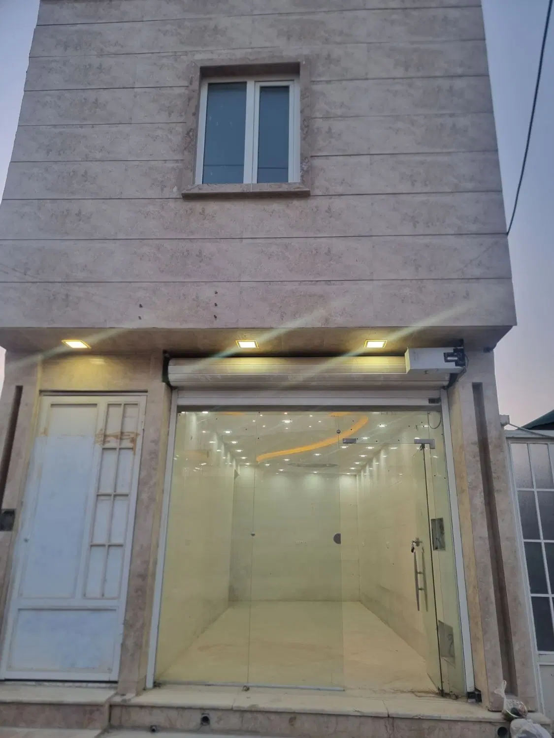 فروش سوئیت با مغازه