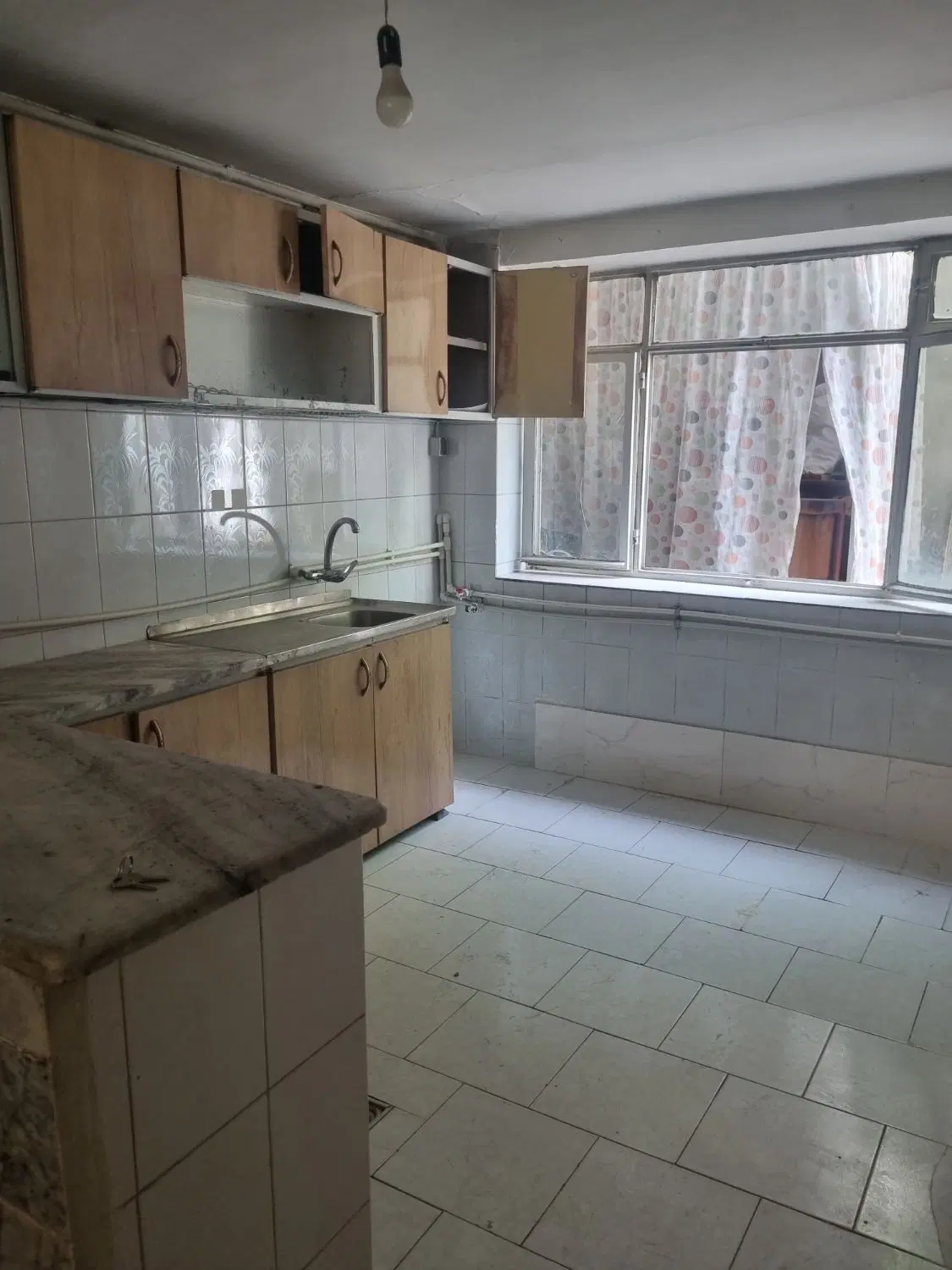 ویلایی همکف کوشش بزرگمهر