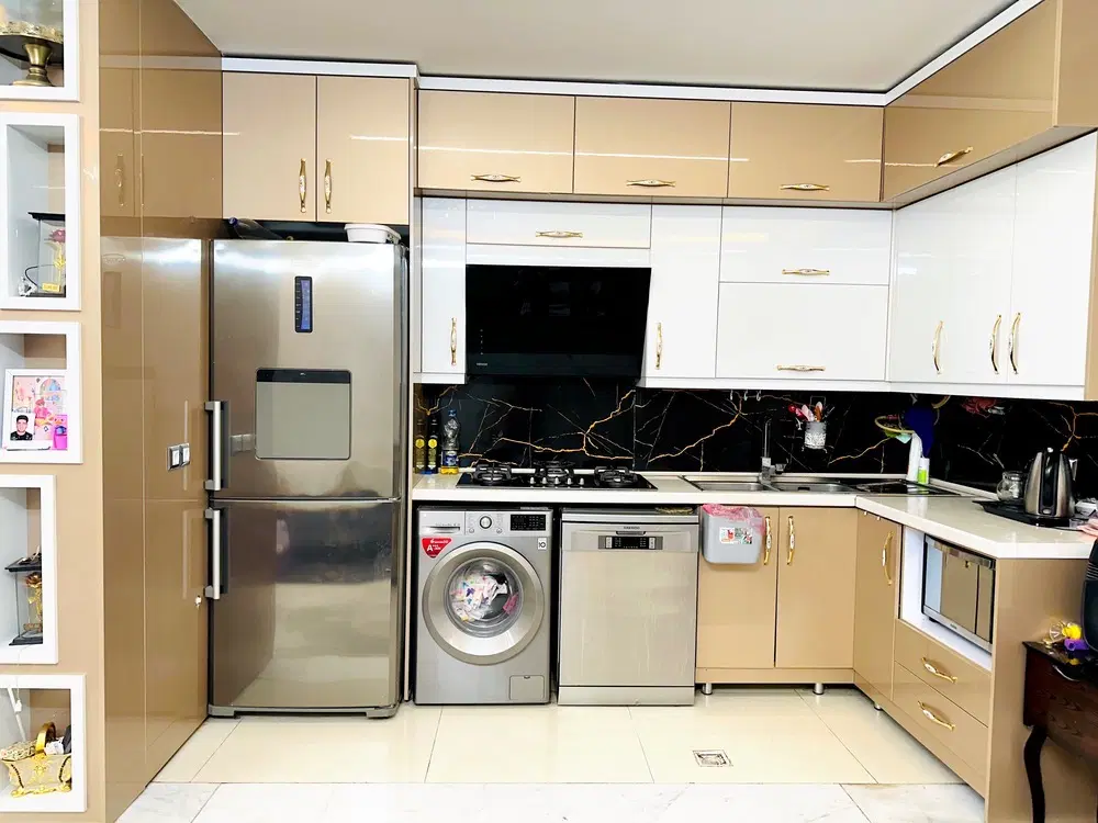 خانه درب به حیاط75متری