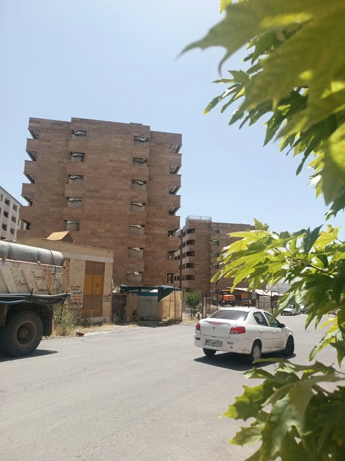 فروش آپارتمان خورشید صدرا بلوار البرز