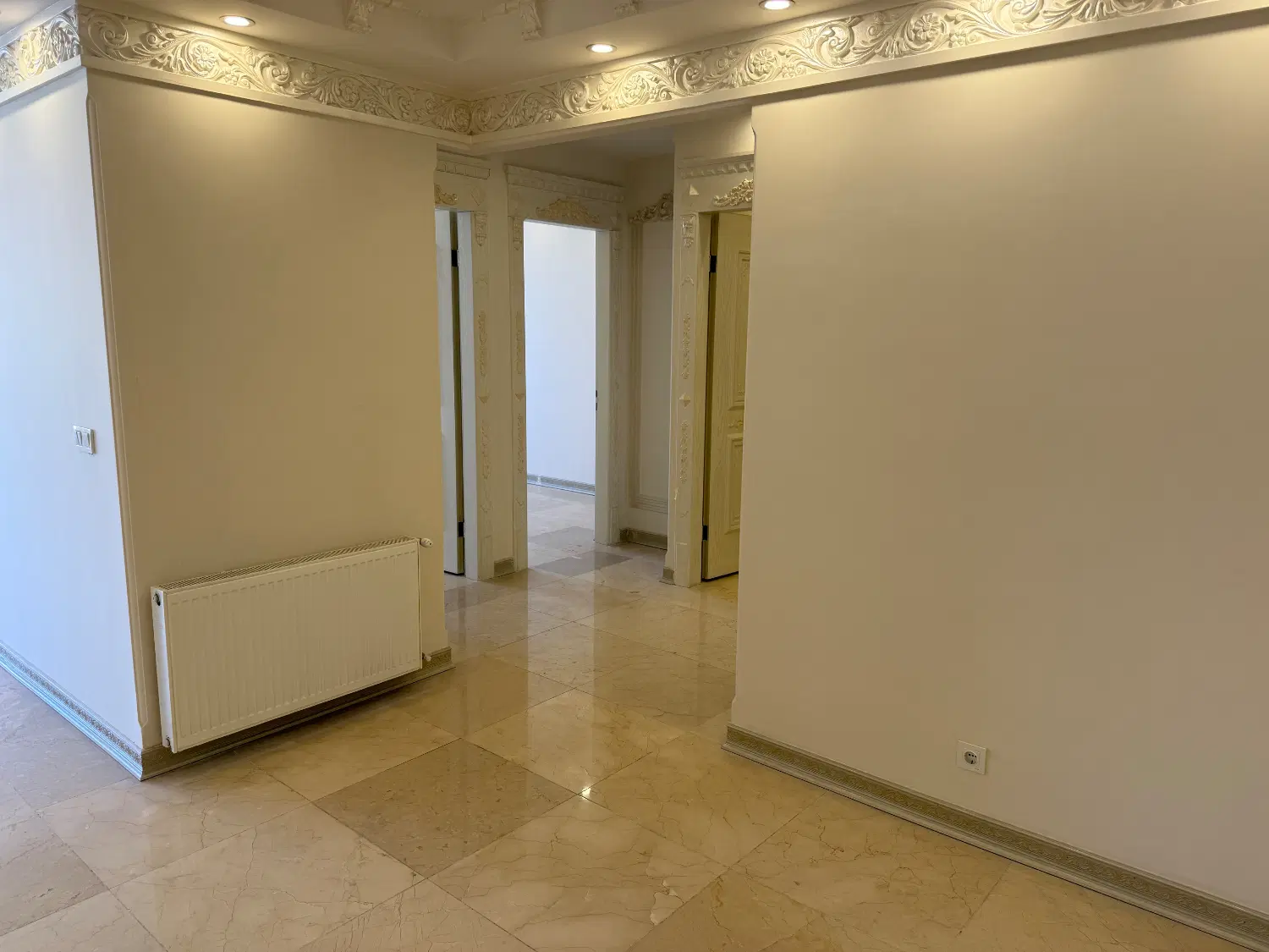 واحد ۱۴۷ متری نمونه در ساختمان لاکچری خواجه نصیر