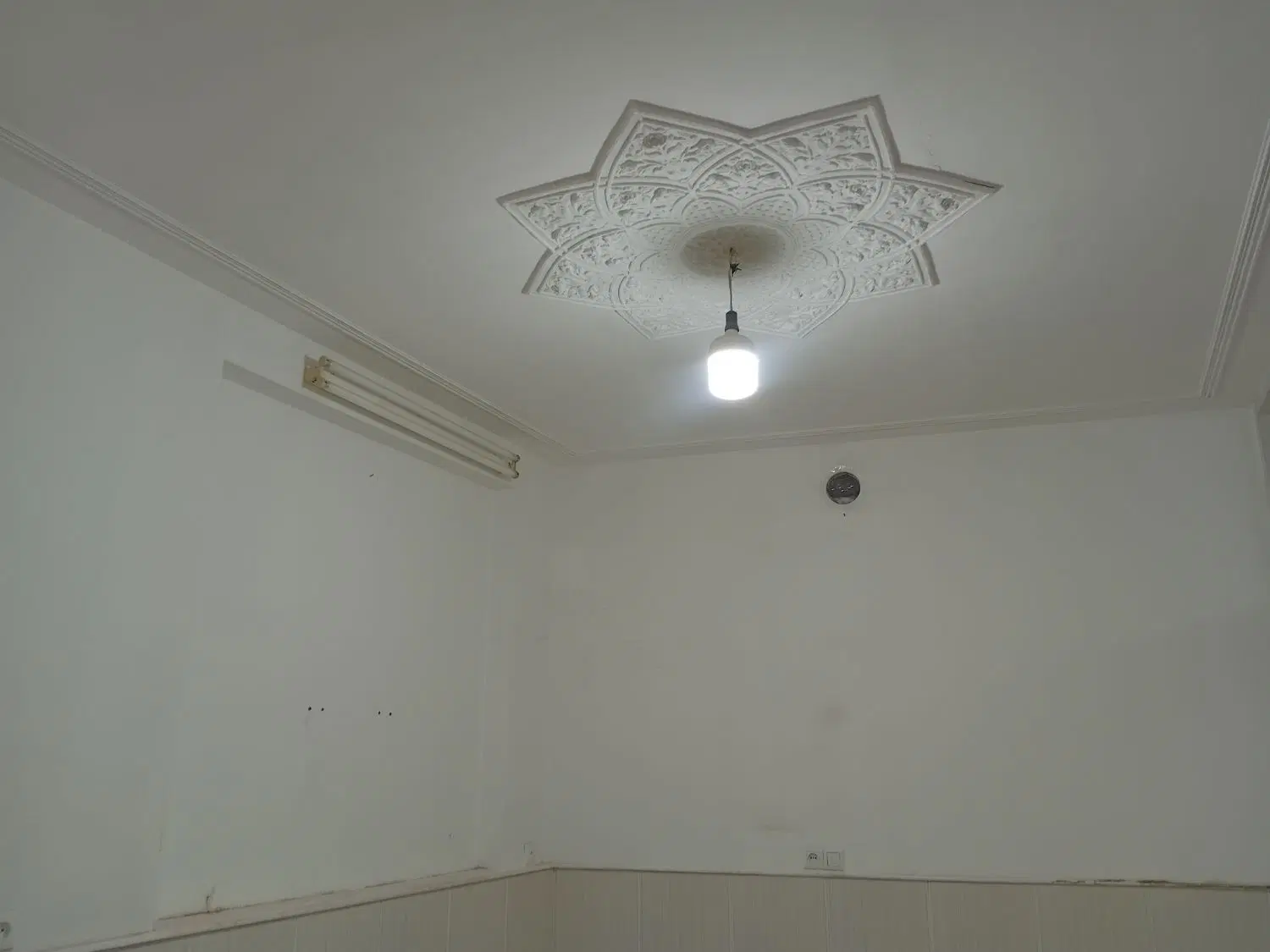 خانه قواره پشت فروشی