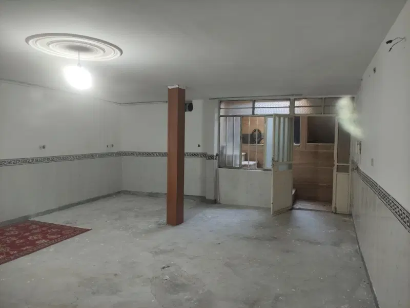 اجاره خانه طبقه همکف 90متری تک خواب