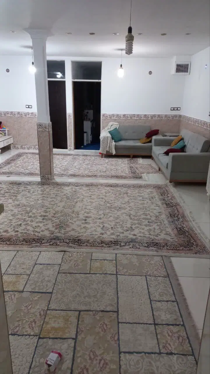 آپارتمان ۱۰۰متری فوق العاده تمیز و نورگیر