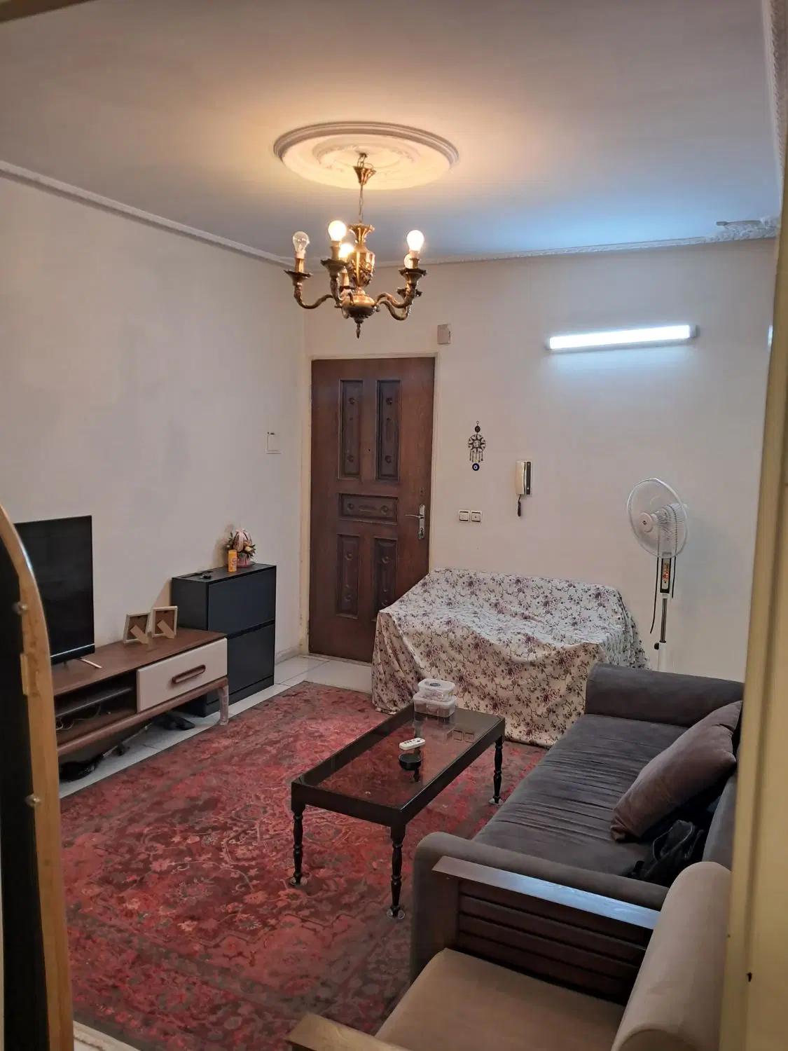 آپارتمان 42 متر فاز یک اندیشه پارکینگ سندی
