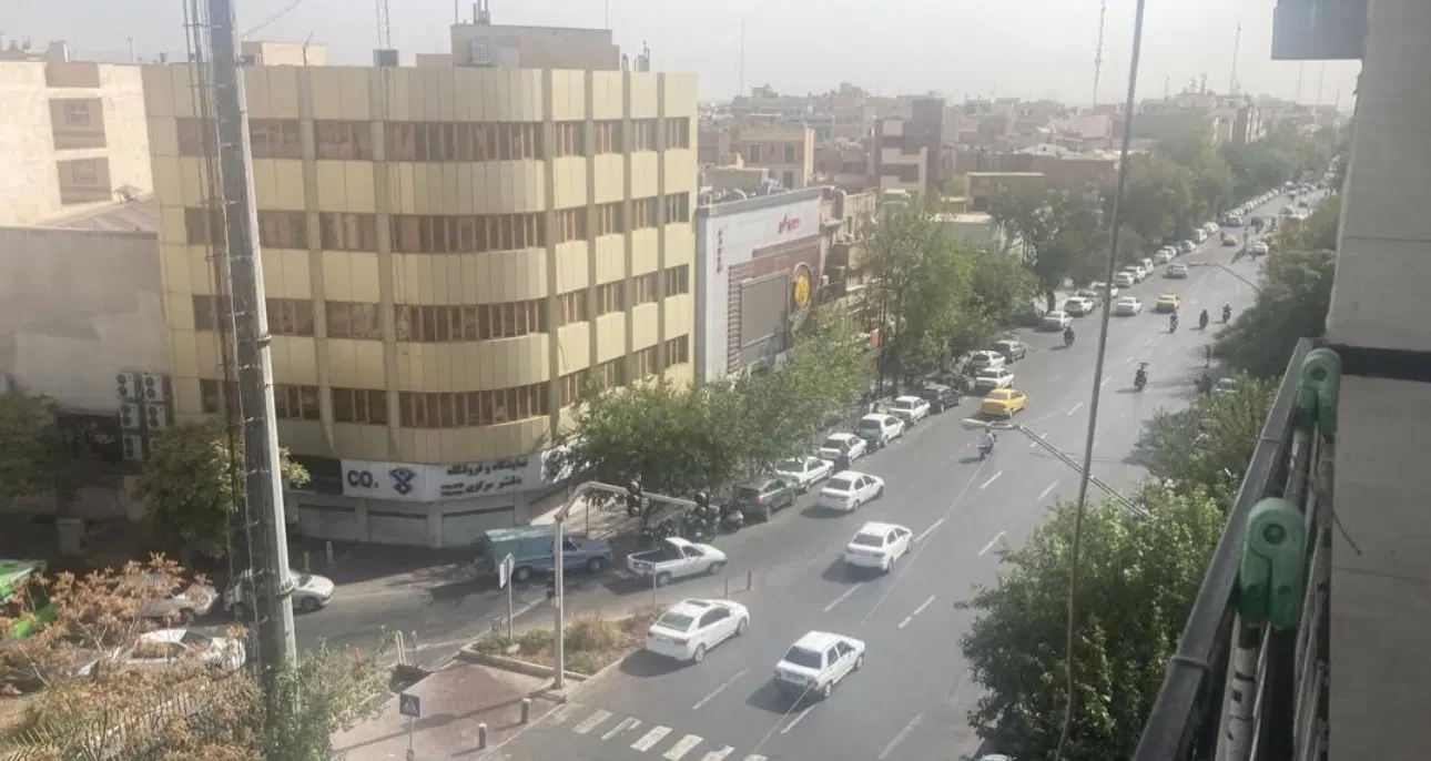 ۱۱۵ متر بر خیابان شریعتی