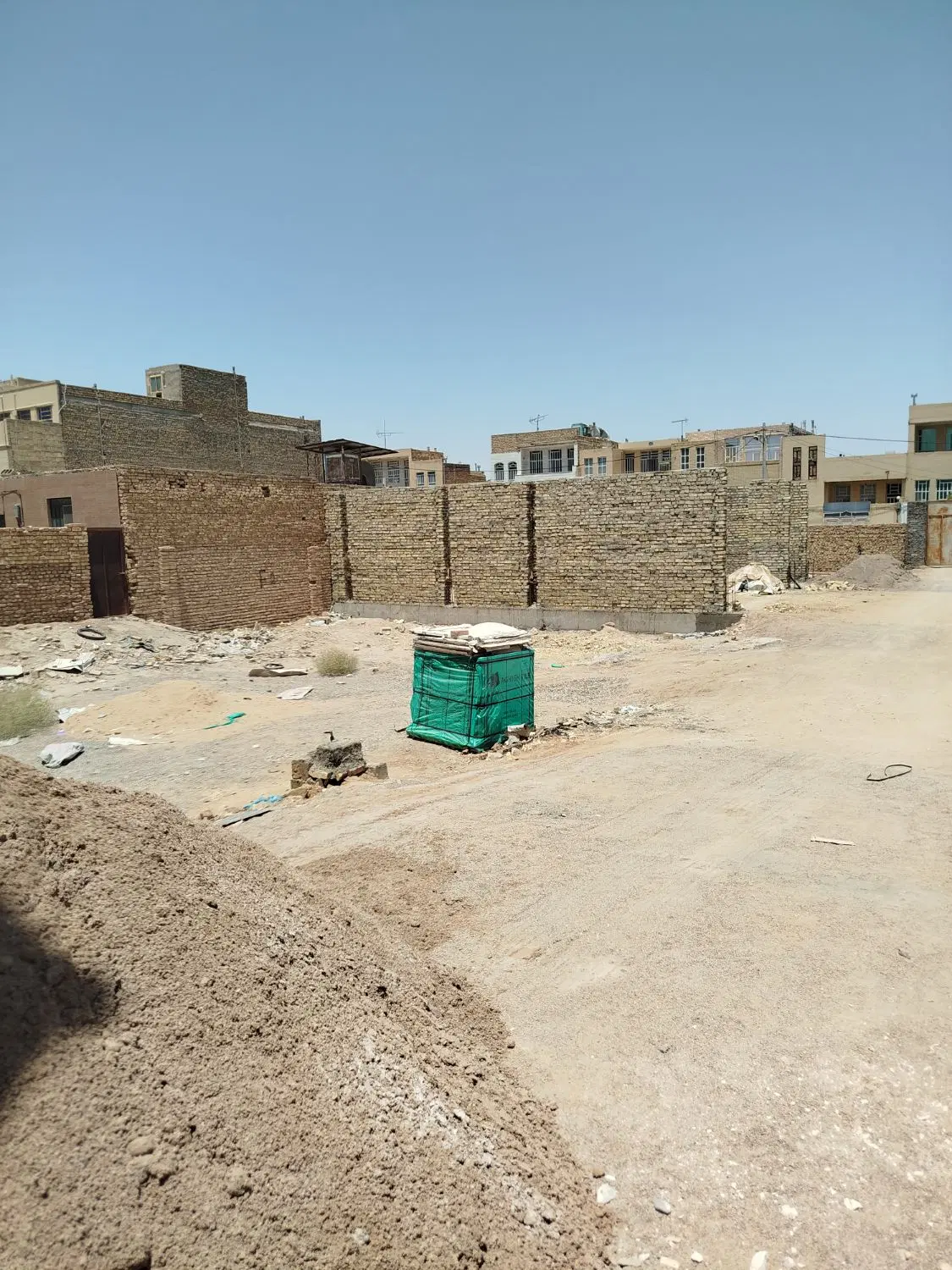 منزل نیمه ساز