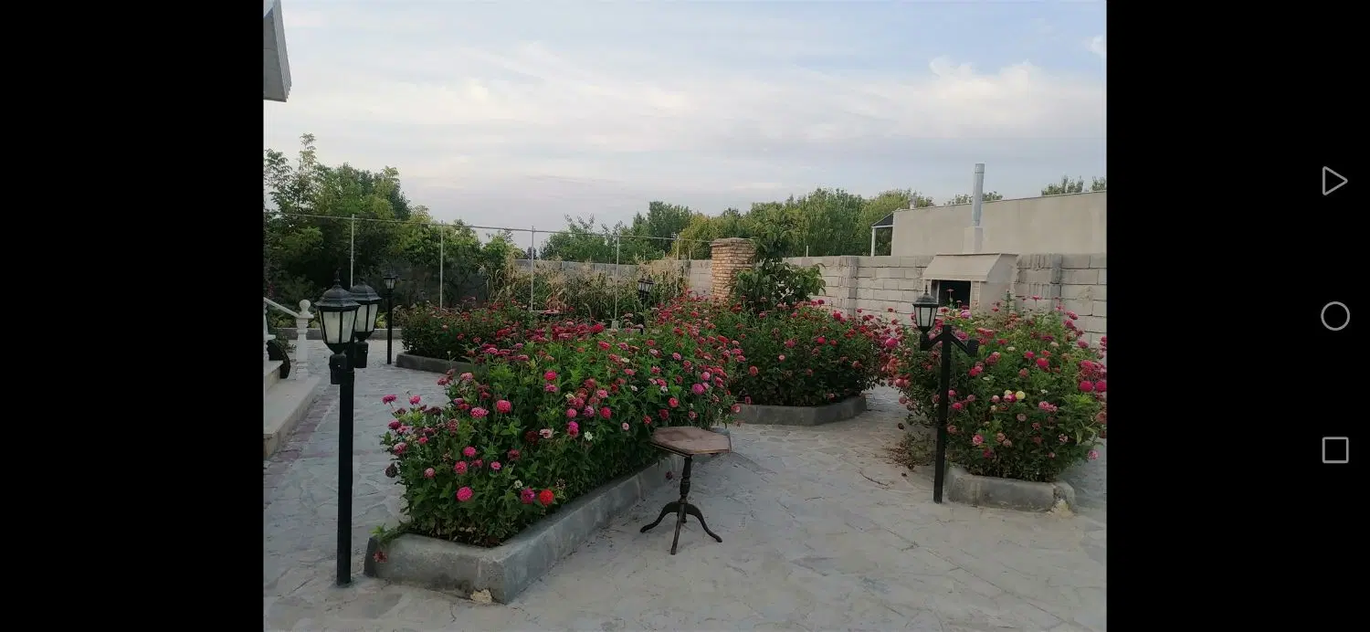 ویلا گاز روشن با نمای رومی، سنتو اردوشاهی