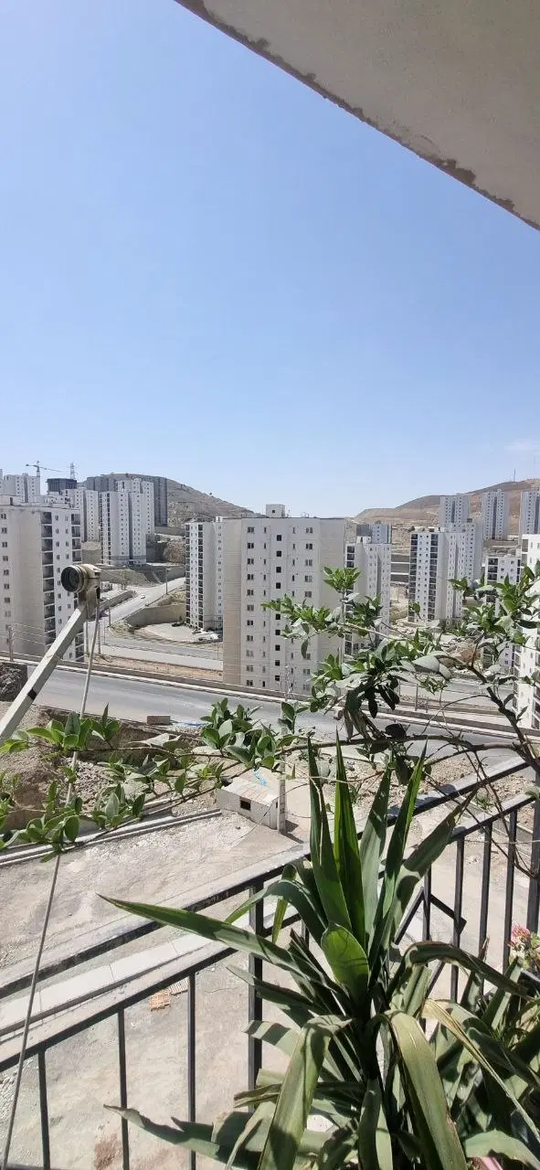 اجاره فاز 11 زون 2 طبقه 6