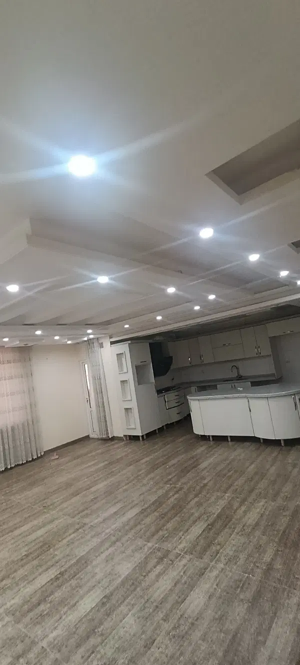 رهن واحد ۱۳۰ متری _۳ خواب