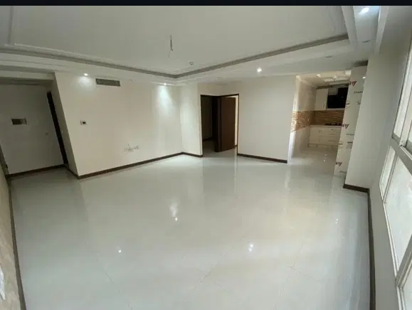 دو خوابه 130 متری _ نوساز _ قدوسی غربی _ تخلیه