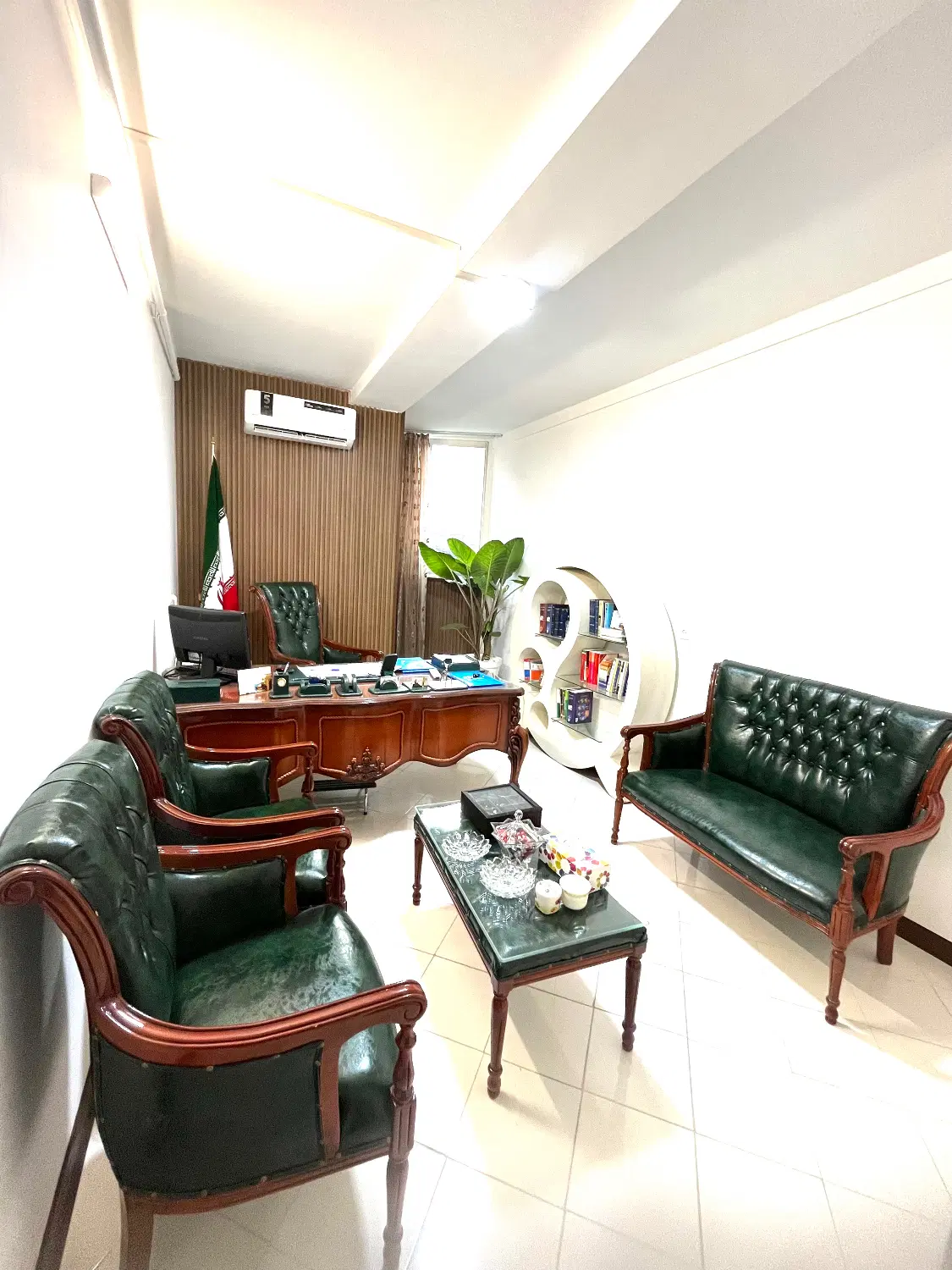 فروش دفترکار ۷۳ متری