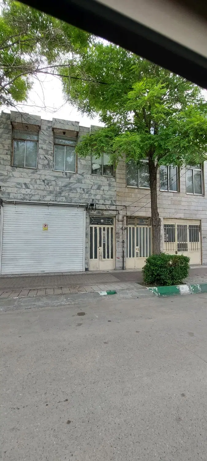 ویلایی دوطبقه سند ششدانگ ملک