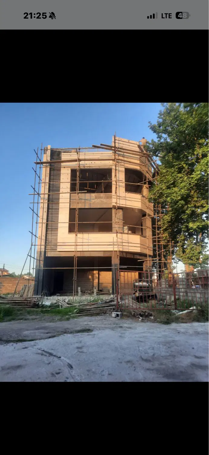 فروش نیمه ساز مسکونی خشکبیجار