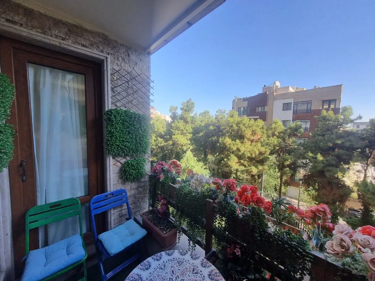 ۲۱۰ متر طبقه۲ ۳خواب گلستان شمالی