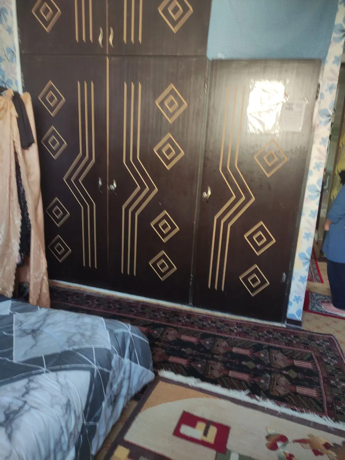 یک واحد آپارتمان123متری