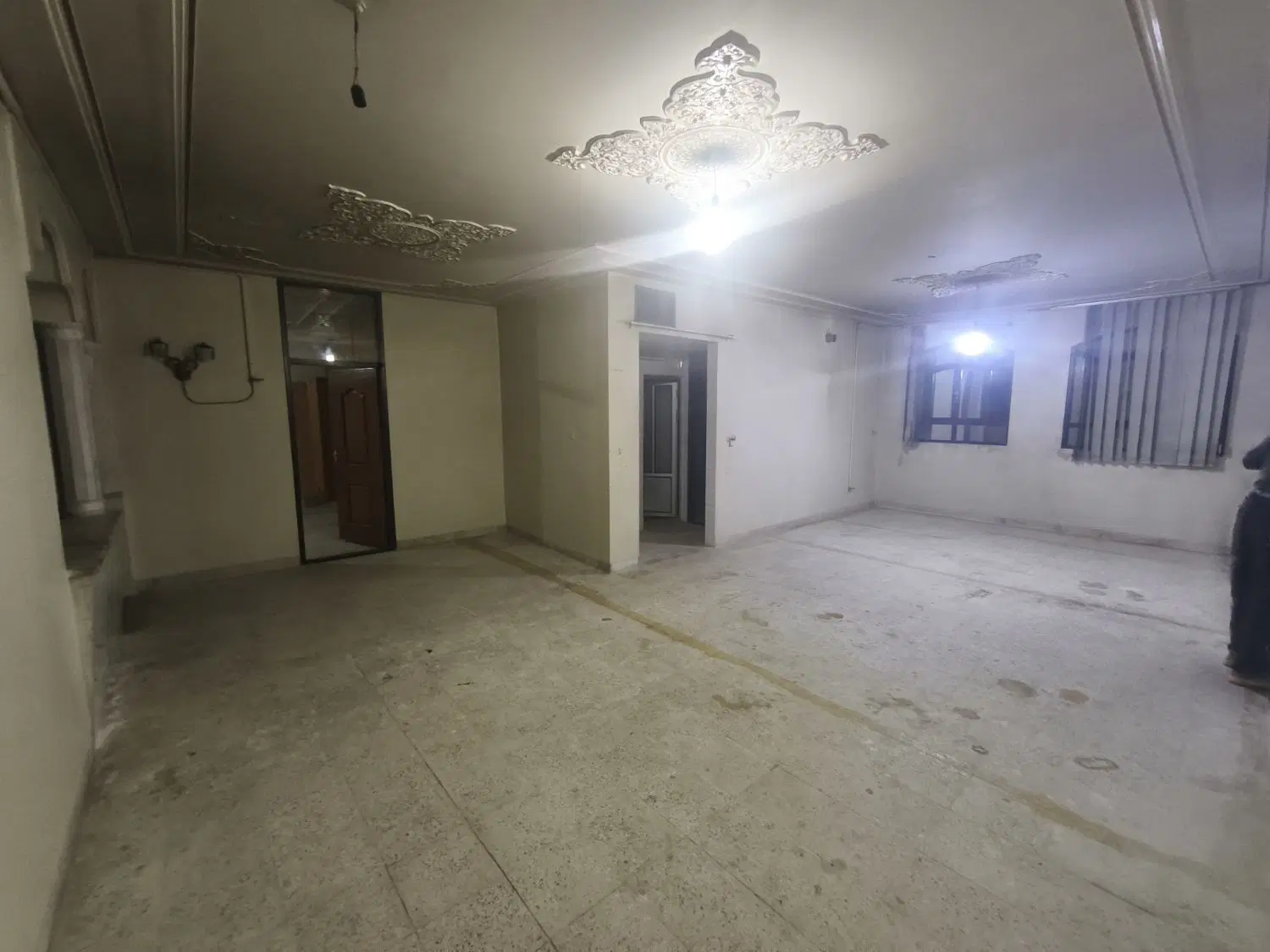 خانه، واحد مسکونی اداری مناسب شرکت