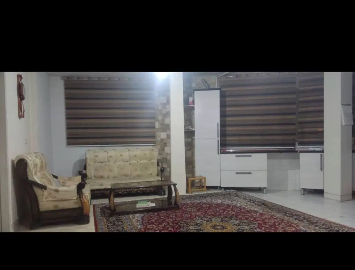 آپارتمان ۹۰ متری مصوری