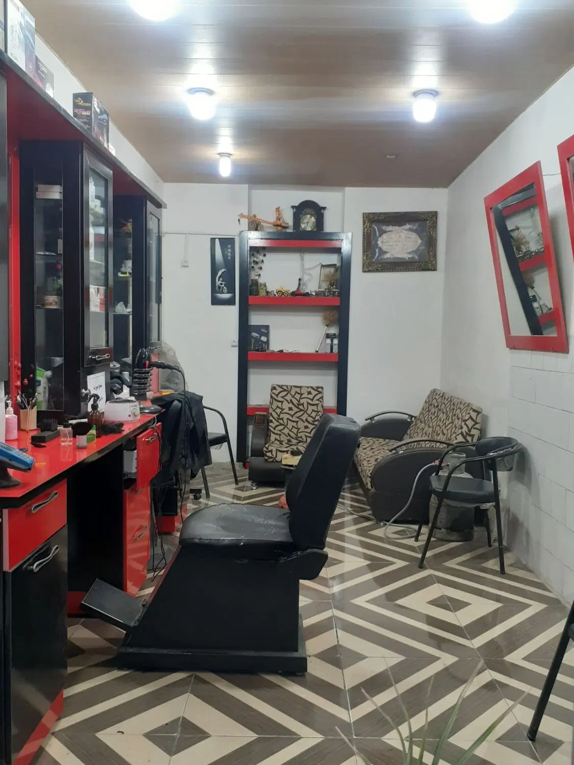 مغازه 20متری بر اصلی بعثت