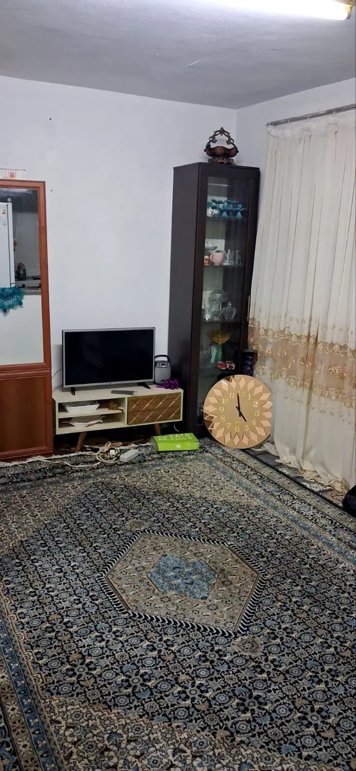 سوئیت۲۵متری(فقط زن وشوهر یا خانومها)