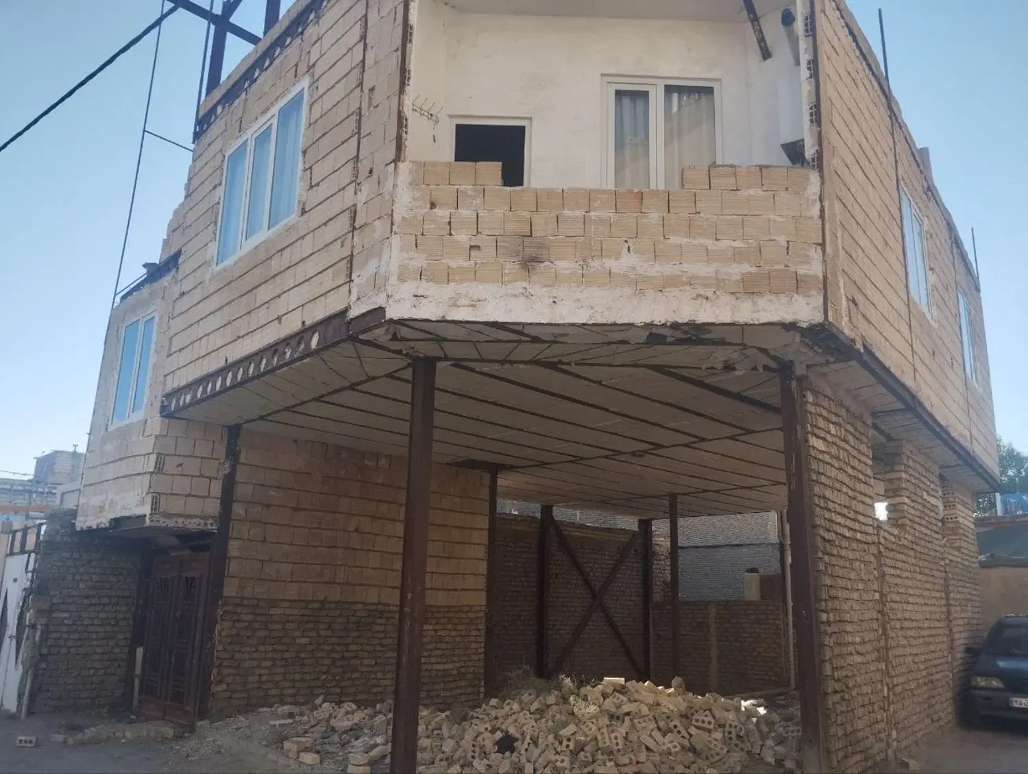منزل ویلایی ۱۱۴ زمین