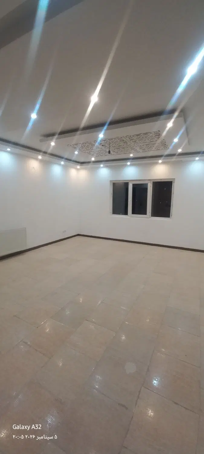 ۸۴متر ،دو خواب، فول لاکچری، فاز۶ پرند سختپندان