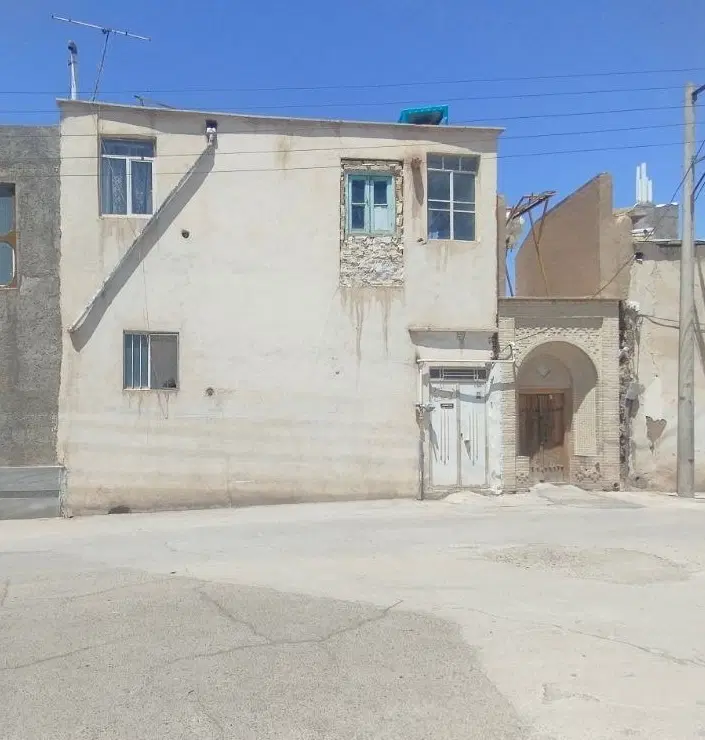 ملک خاص ۳۸ متری چسبیده به هتل بزرگ_کمال الملک
