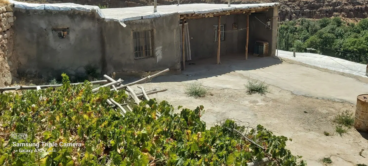 فروش خانه ی ویلایی واقع در روستای  حصار پهلوانلو