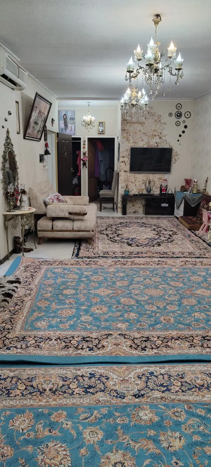 خونه ۱۰۰متری درولیعصرجنوبی برخیابان اصلی طبقه2