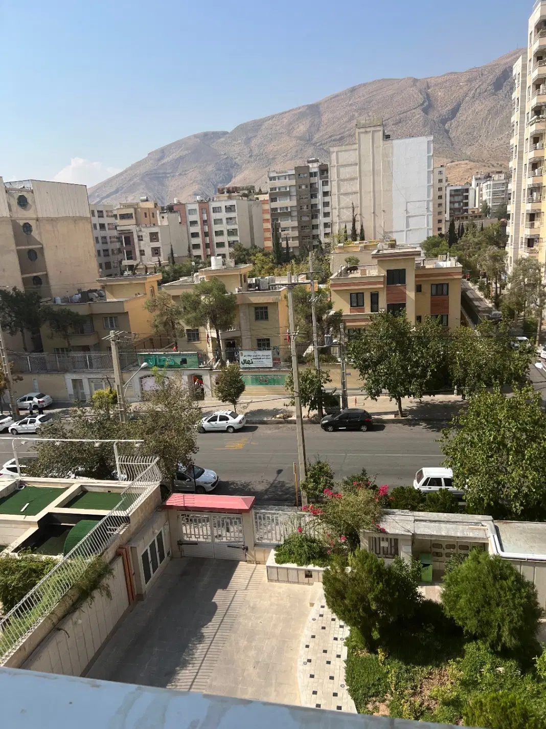 پنت هوس ۱۹۰متری سه خواب