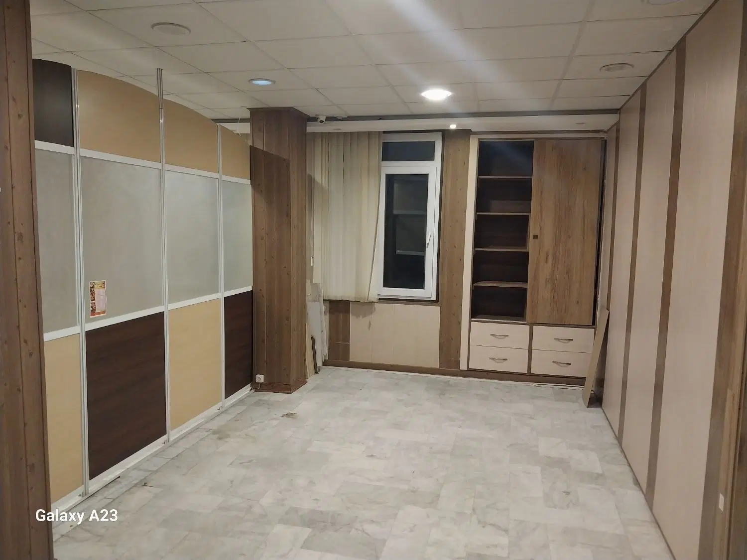 اپارتمان اداری ، تجاری ، مسکونی