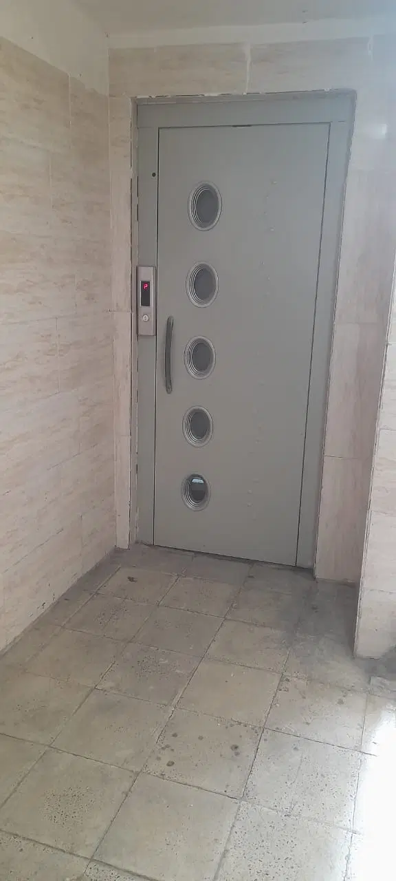 ۸۵ متری بنیاد