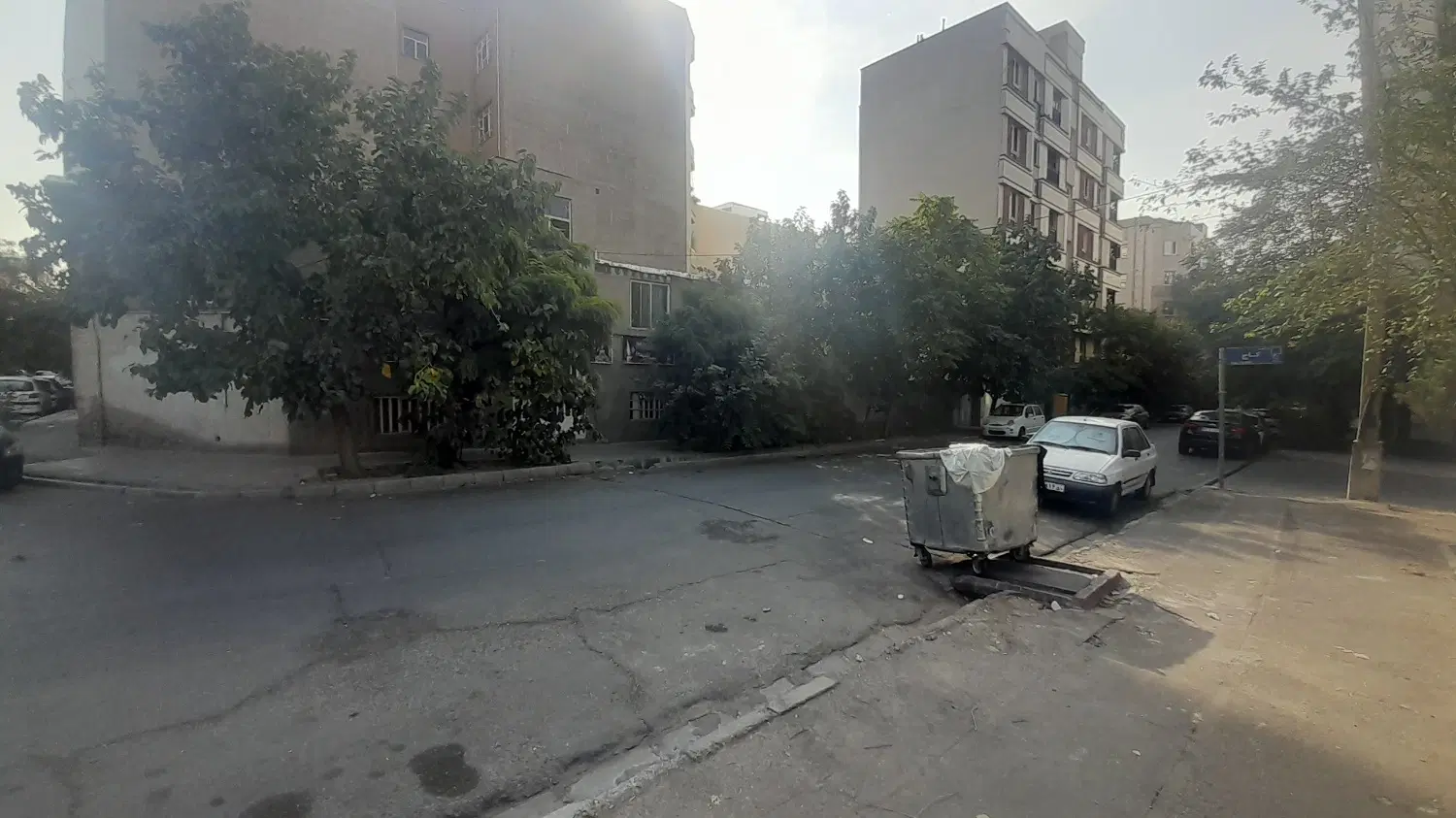زمین کلنگی ۴۰۰ متری با بر ۱۲ متر _ قواره مهندسی