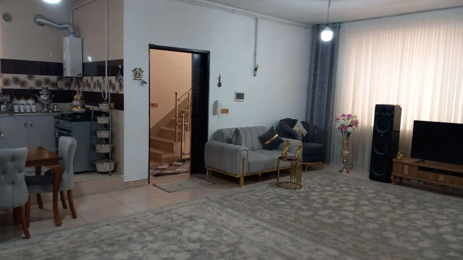 رهن کامل خانه شهرک دانش طبقه دوم از دو طبقه