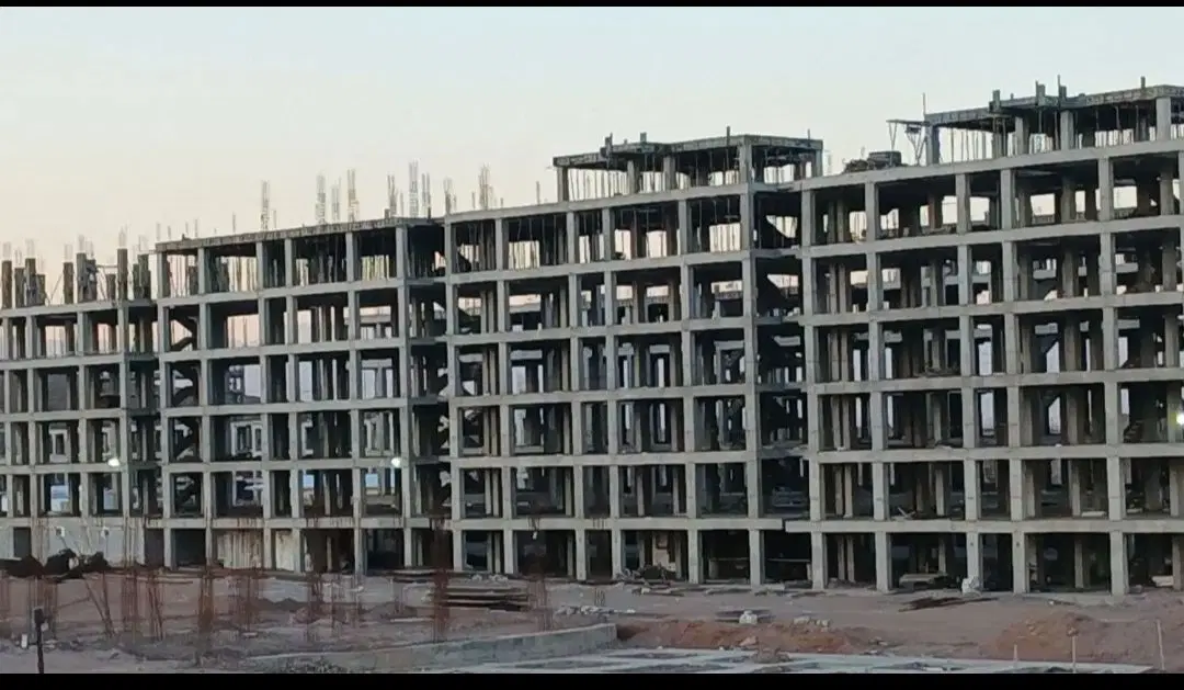 مسکن ملی_صد متری پارکینگ دار_پیش فروش