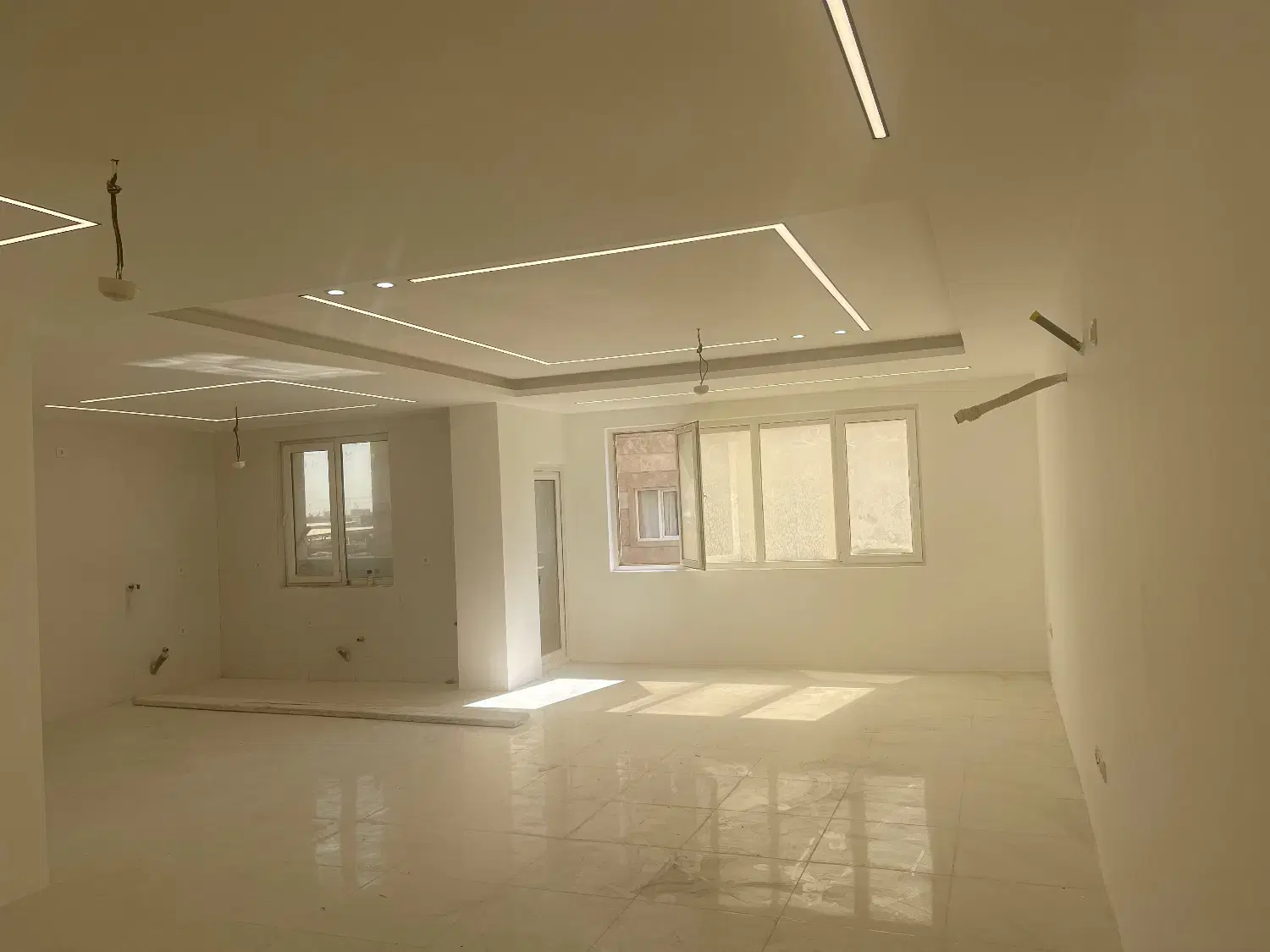 فروش واحد اپارتمان سه خواب نور عالی 150